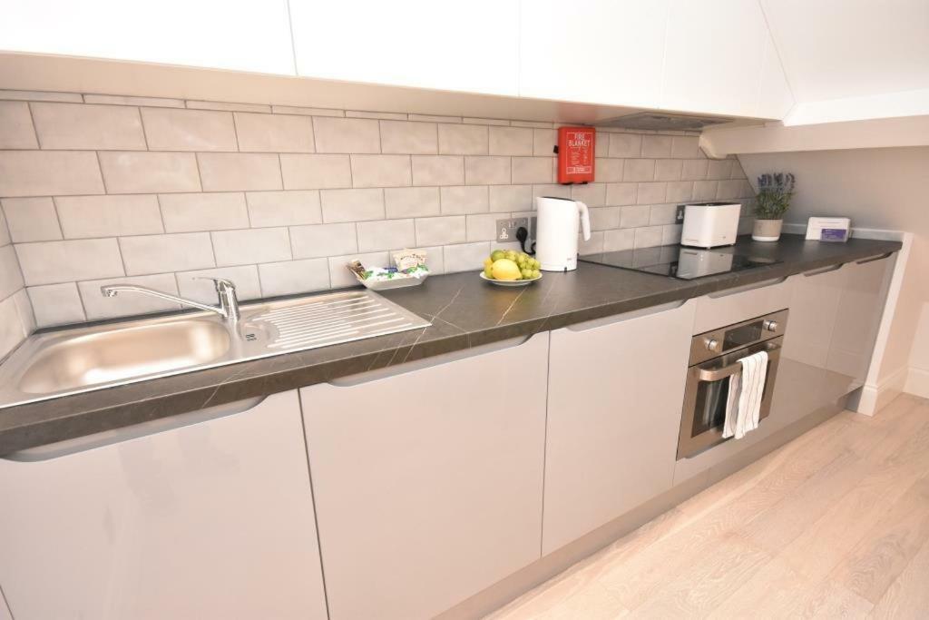 Apt 3, Opera House Ensuite 4Th Floor By Indigo Flats London Eksteriør billede