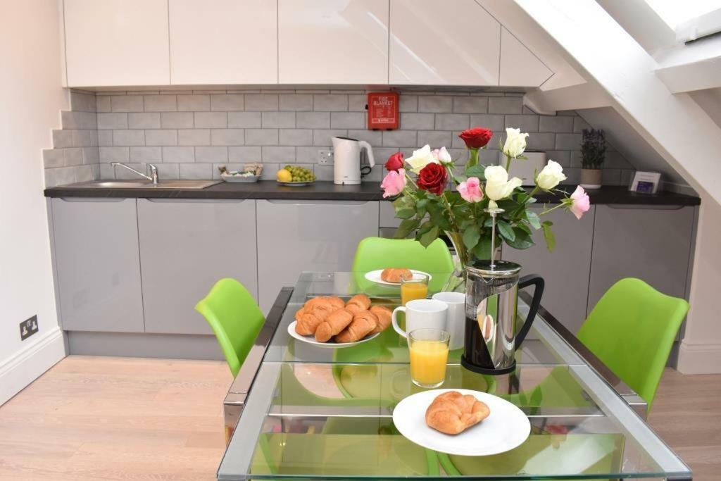Apt 3, Opera House Ensuite 4Th Floor By Indigo Flats London Eksteriør billede